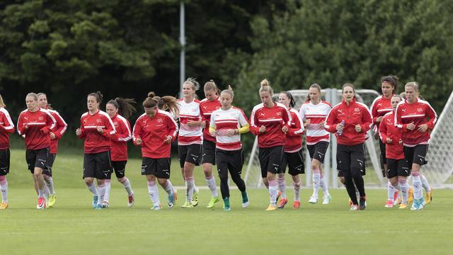 L'équipe suisse de football féminine affrontera ce soir les Pays-Bas lors de l’Euro. [Keystone - Gaetan Bally]