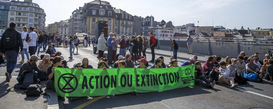 Un blocage du pont Bessières en 2019. [Keystone - Salvatore Di Nolfi]