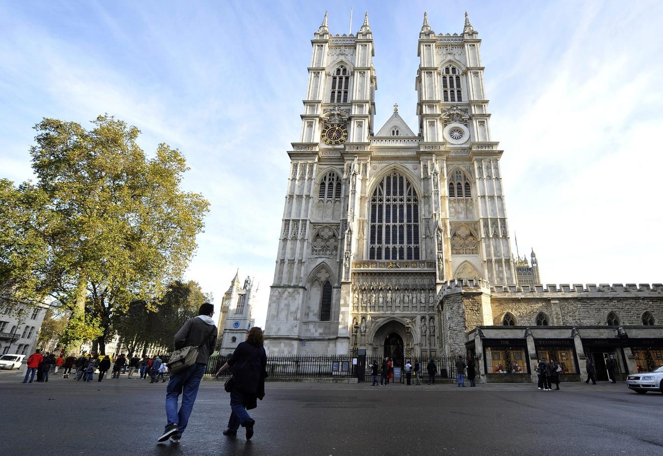 L'abbaye de Westminster accueillera plus de 2000 personnes pour les funérailles de la reine Elizabeth II. [Keystone - Andy Rain]