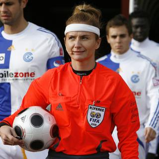 Nicole Petignat, première femme arbitre de football en Suisse. [Keystone - Alessandro Della Bella]