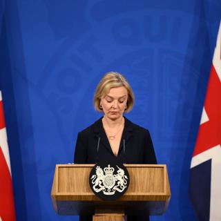 La Première ministre britannique Liz Truss n'envisage pas de démissionner. [Keystone/AP - Daniel Leal]