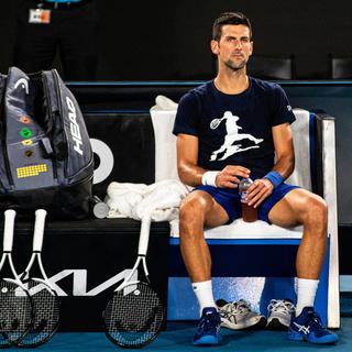 Les chances de Novak Djokovic de disputer l'Open d'Australie s'amenuisent. [EPA - DIEGO FEDELE]