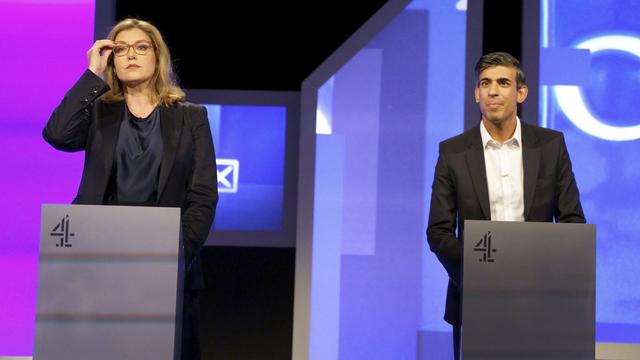 Penny Mordaunt et Rishi Sunak lors d'un débat le 15.07.2022 à Londres. [PA/AP/Keystone - Victoria Jones]