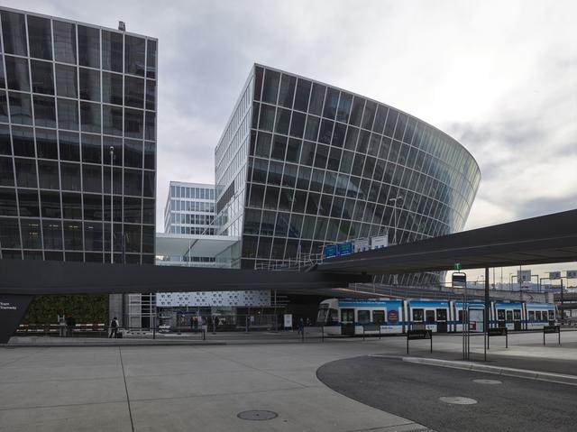 Le complexe d'affaires "The Circle" à Zurich-Kloten. [Keystone - Christian Beutler]