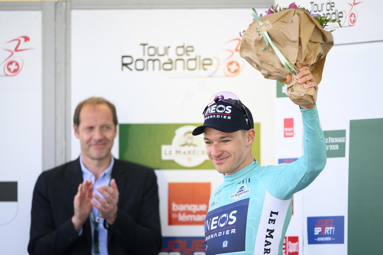 Ethan Hayter a remporté, à Lausanne, sa première victoire sur le World Tour sous le regard de Christian Prudhomme, patron du Tour de France. [KEYSTONE - Laurent Gillieron]