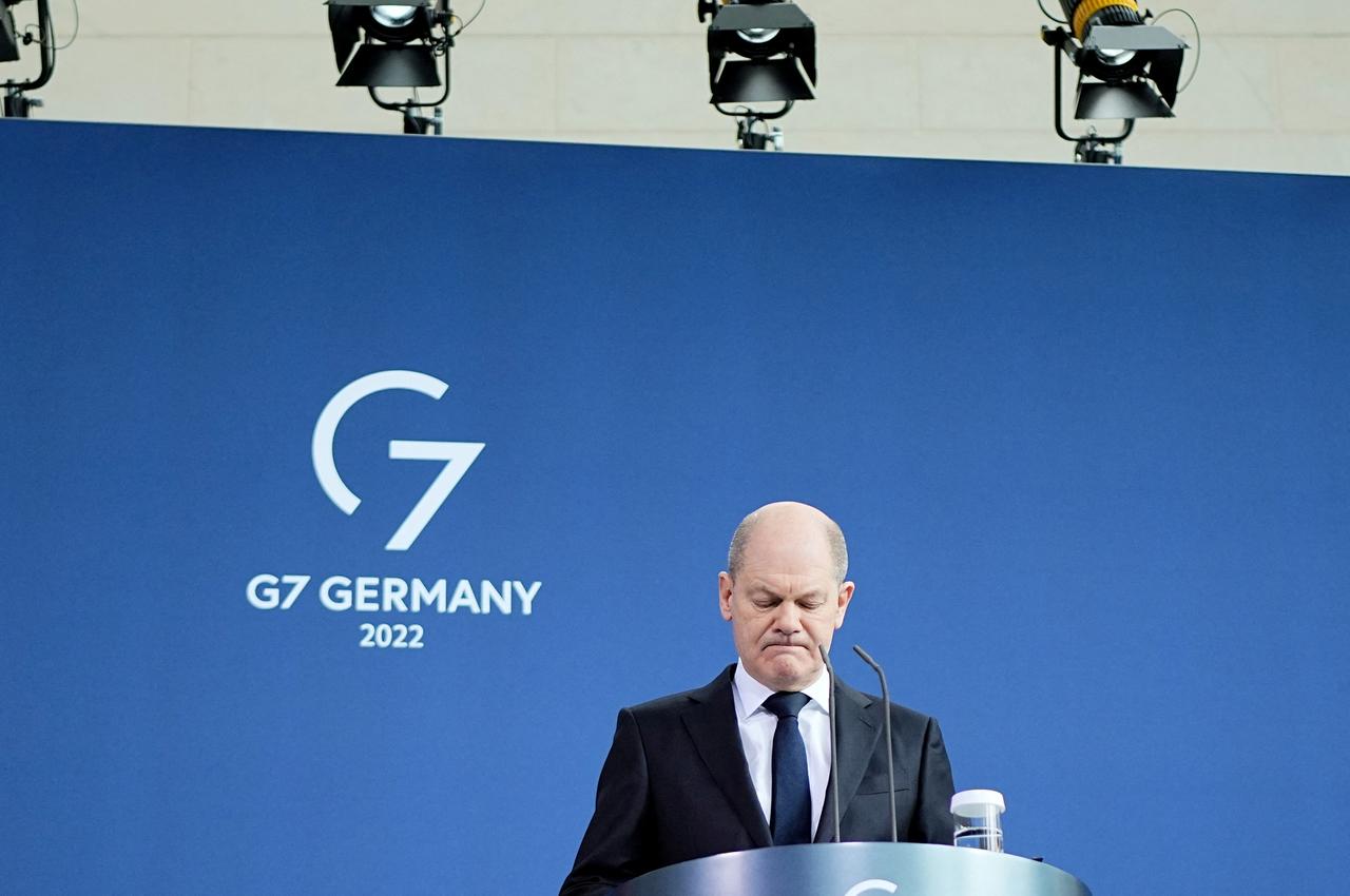 Dans son allocution, le chancelier allemand Olaf Scholz a appelé Vladimir Poutine à ne pas sous-estimer la détermination de l'Otan à défendre tous ses membres. [reuters - Michael Kappeler]