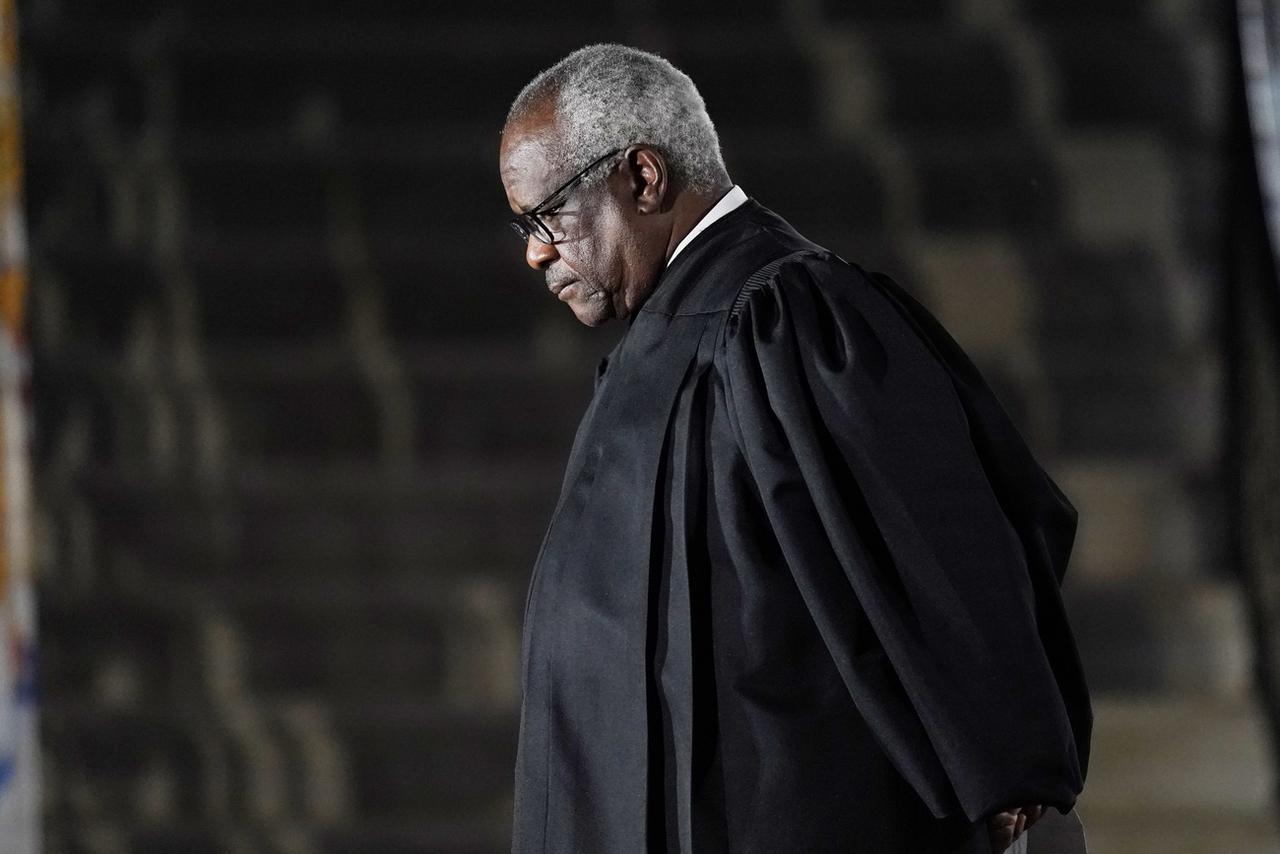 Le juge conservateur de la Cour suprême des Etats-Unis Clarence Thomas. [KEYSTONE - PATRICK SEMANSKY]