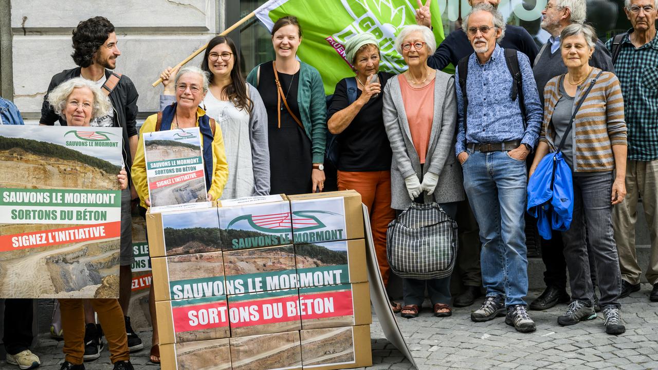 Le canton de Vaud votera sur l'initiative pour protéger la colline du Mormont. [Keystone - Jean-Christophe Bott]