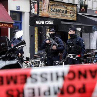 L'homme soupçonné d'avoir tué trois Kurdes à Paris  mis en examen et placé en détention provisoire. [KEYSTONE - TERESA SUAREZ]