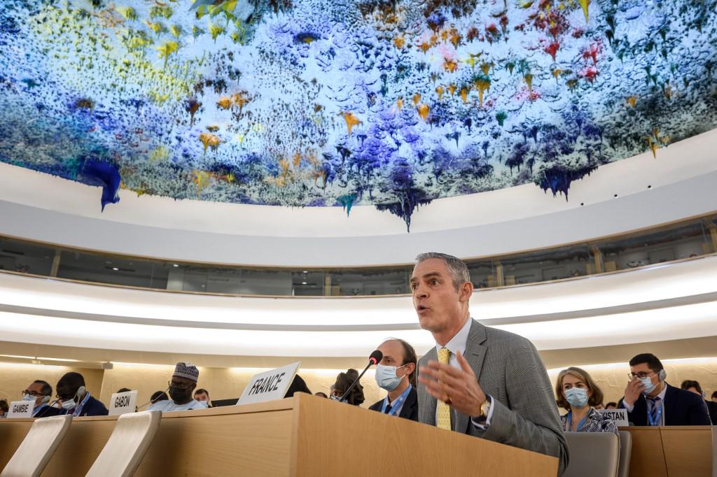 Jérôme Bonnafont dans la salle du Conseil des droits de l'homme de l'ONU à Genève en mai 2022. [AFP - Fabrice Coffrini]