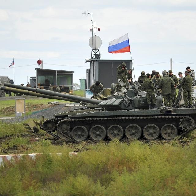 Des conscrits russes suivent une formation militaire près de Rostov, dans le sud de la Russie, le 4 octobre 2022. [Keystone]