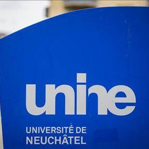 Un projet d'augmenter la taxe semestrielle des étudiants à l'UniNE provoque une levée de boucliers. [Keystone]