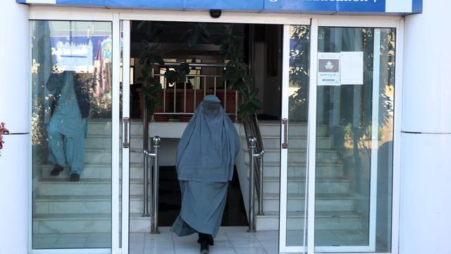 En Afghanistan, les talibans ont décidé de priver les femmes des études supérieures. [EPA - Stringer]