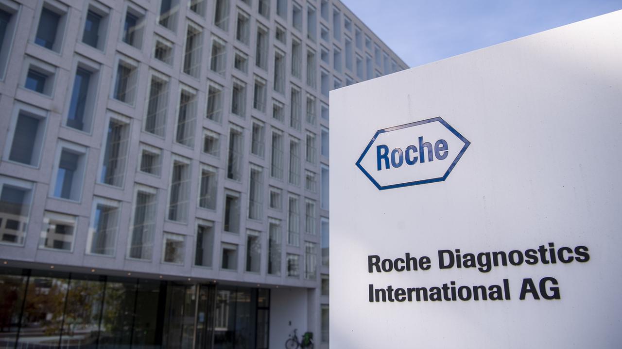 La division Diagnostics de Roche a porté les chiffres du groupe l'an dernier. [Keystone - Urs Flueeler]