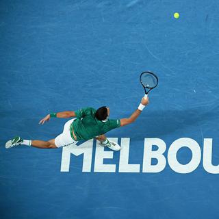 L'Open d'Australie avait été remporté l'an dernier par Novak Djokovic. [Keystone - Dean Lewins]