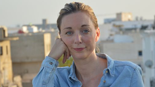 La journaliste de la RTS Maurine Mercier distinguée par le Prix Jean Dumur 2022. [RTS]