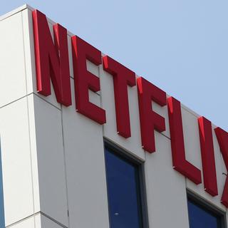 Le logo de Netflix sur son bureau à Hollywood en Californie. [Reuters - Lucy Nicholson]
