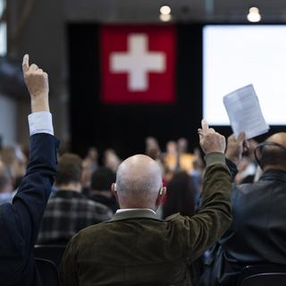 Assemblée constitutive de la nouvelle organisation souverainiste "Pro Suisse", menée par Christoph Blocher [Keystone - Peter Klaunzer]