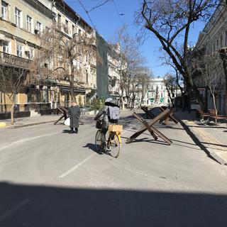 La vie reprend peu à peu dans les rues d'Odessa. [RTS - Maurine Mercier]
