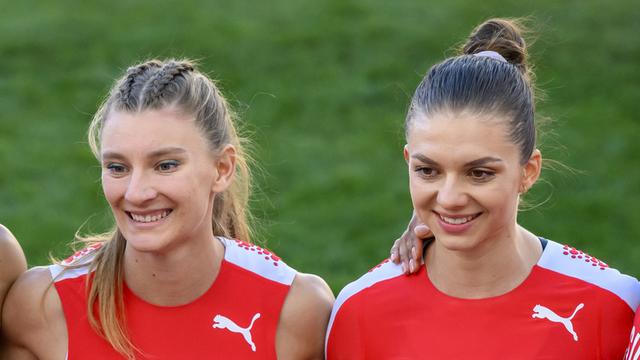 Les athlètes suisses Ajla Del Ponte et Geraldine Frey. [Jean-Christophe Bott]