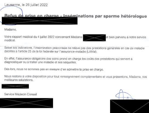 Une lettre de refus de prise en charge envoyée par un assureur. [RTS - Yoan Rithner]