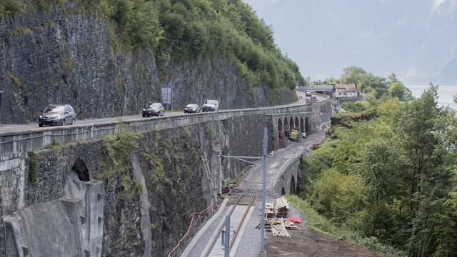 La route dangereuse de l'Axen, bientôt sécurisée? [Keystone - Urs Flueeler]