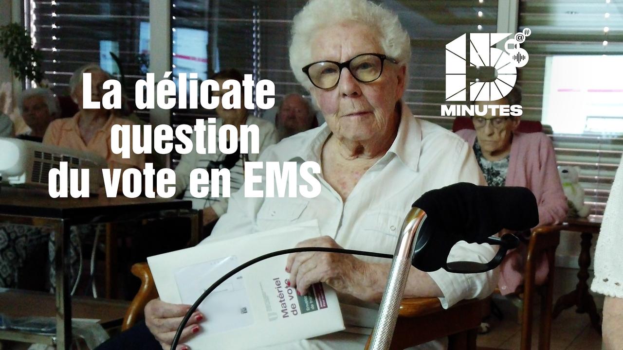 Une résidente d'EMS avec son bulletin de vote [RTS - 15 Minutes]