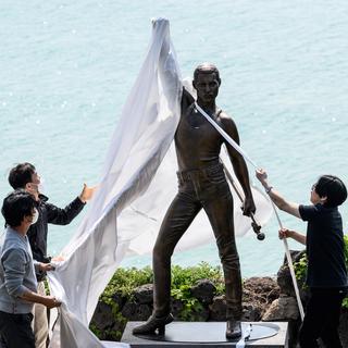 Après Montreux, la Corée du Sud dispose aussi d'une statue de Freddie Mercury. [AFP - ANTHONY WALLACE]