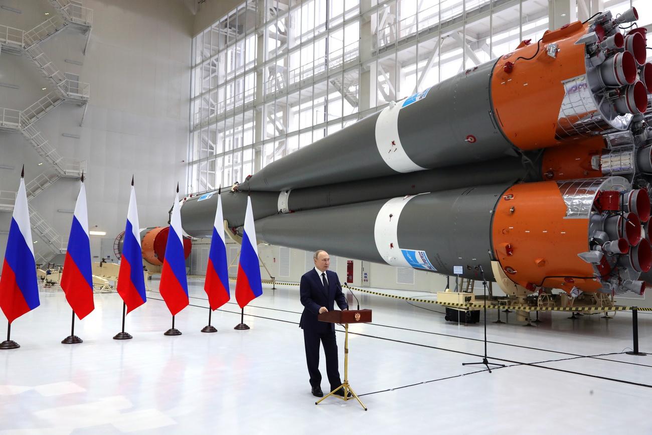 Le président russe Vladimir Poutine, photographié ici le 12 avril 2022. [EPA/Keystone - Mikhail Klimentyev]