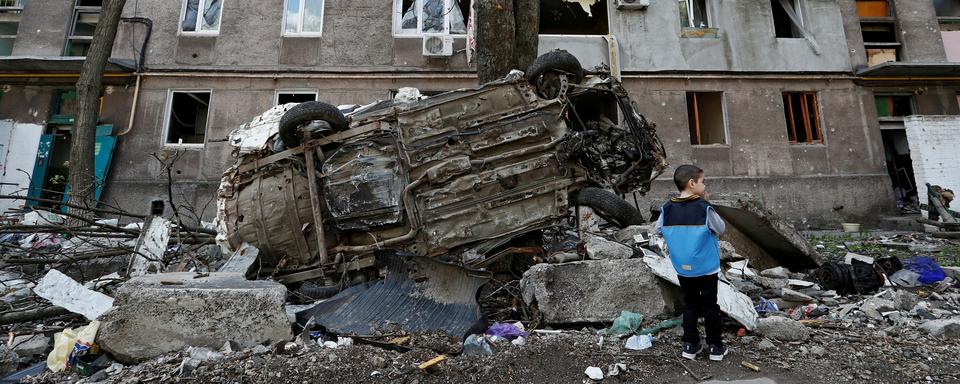 Un quartier ravagé à Marioupol. [Reuters - Alexander Ermochenko]