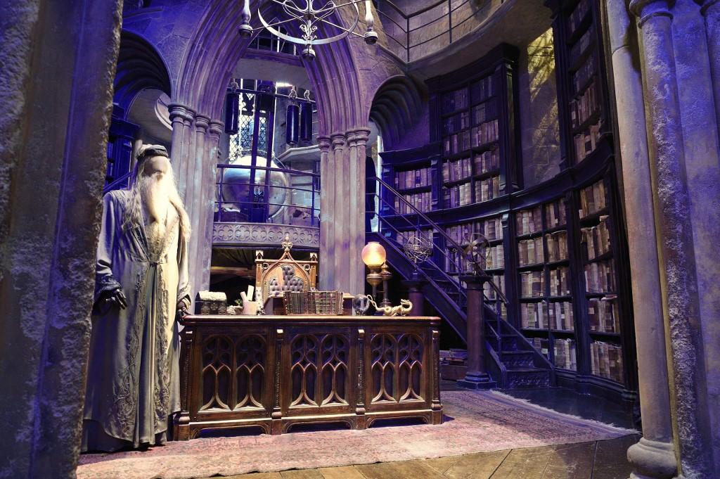 Le bureau de Dumbledore dans les studios Harry Potter à Londres. [afp - Bertrand Rieger / Hemis]