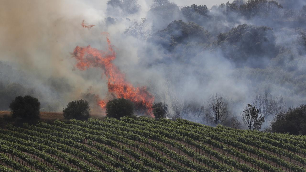 Dimanche 19 juin: des incendies continuent à ravager le nord de l'Espagne, soumis à des températures record. [Keystone/EPA - Villar Lopez]