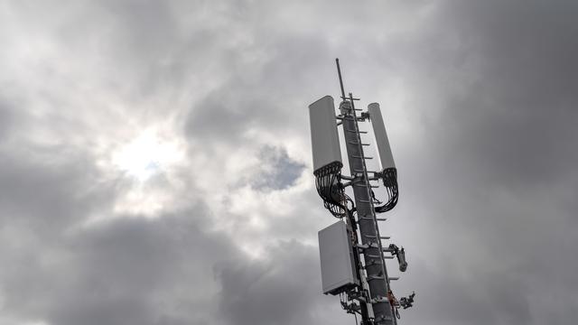 Une antenne 5G à Genève. [Keystone - Martial Trezzini]