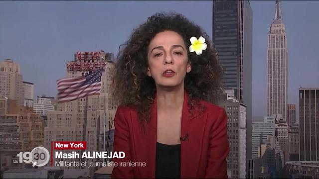 Depuis 10 ans la journaliste Masih Alinejad œuvre à la remise en question du port du voile obligatoire en Iran. Portrait et entretien