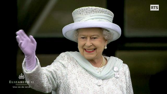 Documentaire - Elizabeth II, une vie de reine. [RTS]