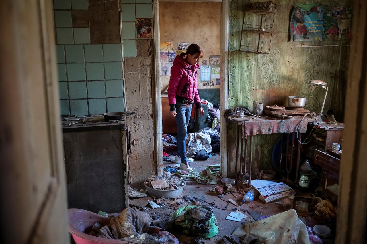 Un appartement endommagé à Kharkiv, après un bombardement russe. [reuters - Vyacheslav Madiyevskyy]