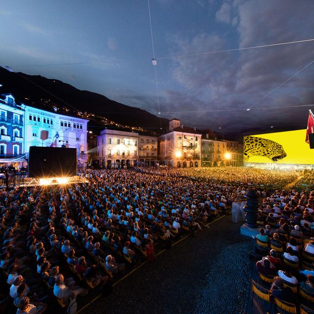 La Piazza Grande à Locarno lors de la projection d'un film durant le Festival. [Locarno Film Festival - FotoPedrazzini.ch]