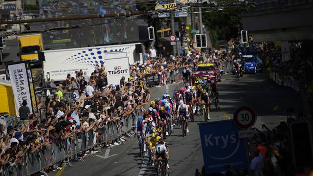 La ligne d'arrivée de la 8e étape du tour de France se trouvait à Lausanne. [AP Photo/Keystone - Daniel Cole]