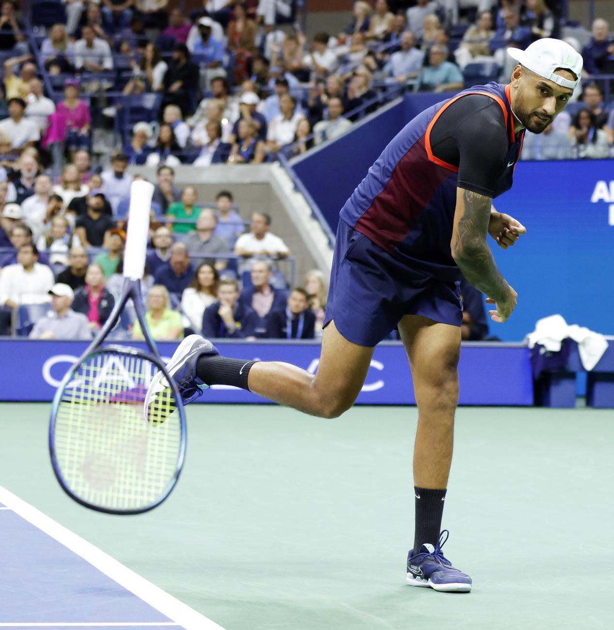 Kyrgios et son traditionnel "cassage de raquettes" [KEYSTONE - Jason Szenes]