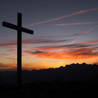 La croix au sommet de la Dent de Jaman (VD). [Keystone - Anthony Anex]