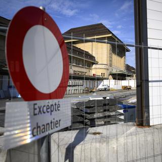 Le Conseil d'Etat vaudois et la ville de Lausanne sont particulièrement fâchés du nouveau report des travaux en gare de Lausanne. [Keystone - Laurent Gillieron]