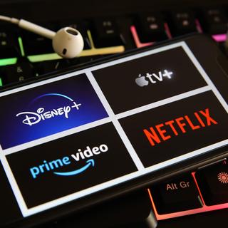 Le prix d'un abonnement mensuel de streaming est très cher en Suisse. [Depositphotos - Mobilinchen]