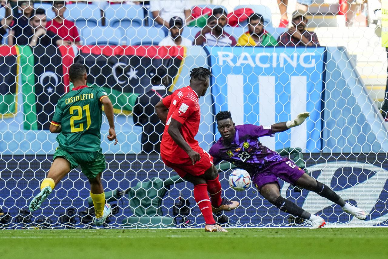 Embolo (en rouge) a inscrit le 1-0 juste au retour des vestiaires. [Petr Josek]