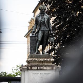 Une vue de la statue de David de Pury, le mercredi 10 juin 2020 à Neuchâtel. [KEYSTONE - Leandre Duggan]