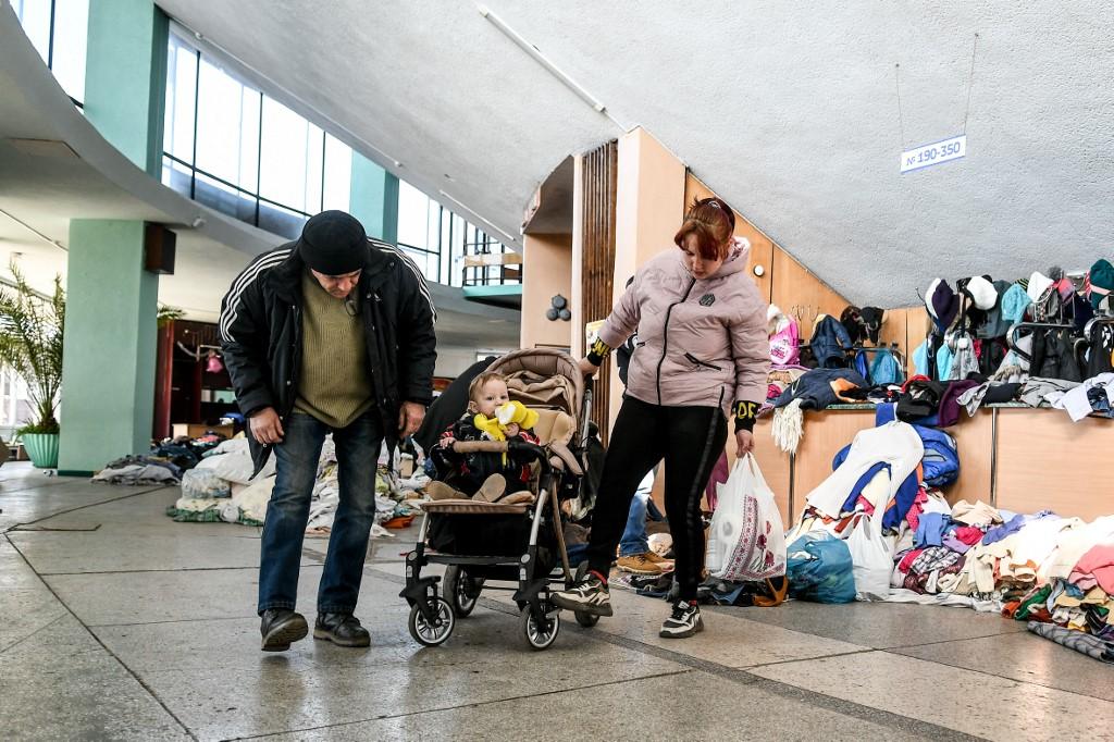 Au moins 20'000 civils ont pu quitter Marioupol. [AFP - Stringer / Anadolu Agency]