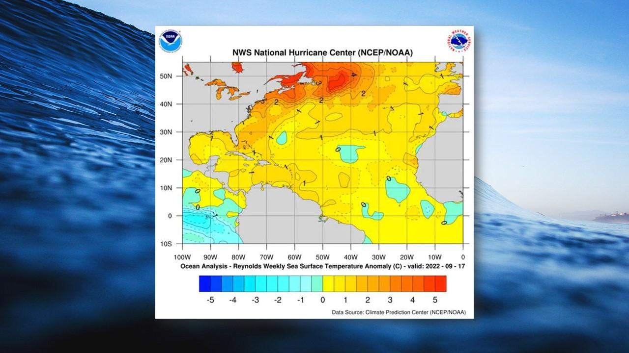 Anomalies à la surface de l'Atlantique Nord, le 17 septembre 2022 [NOAA/Wikipedia - Austin Schmid]