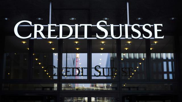 Le logo de la banque suisse Credit Suisse sur un bâtiment à Zurich Oerlikon, le jeudi 10 mars 2022 à Zurich. [KEYSTONE - Michael Buholzer]