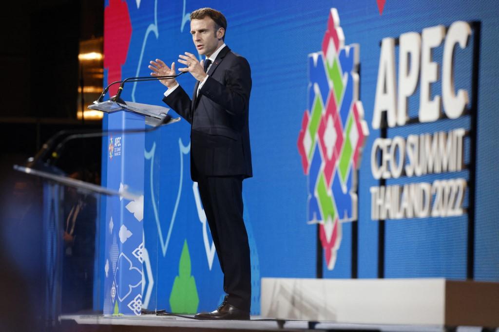 Emmanuel Macron au sommet de l'APEC à Bangkok. [AFP - Ludovic Marin]