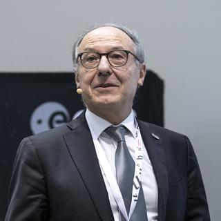 Yves Flückiger, recteur de l'Université de Genève, le mardi 17 décembre 2019. [Keystone - Peter Schneider]