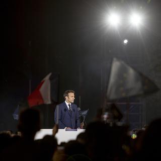 Emmanuel Macron lors de son discours après sa victoire dimanche soir. [Keystone - AP/Rafael Yaghobzadeh]